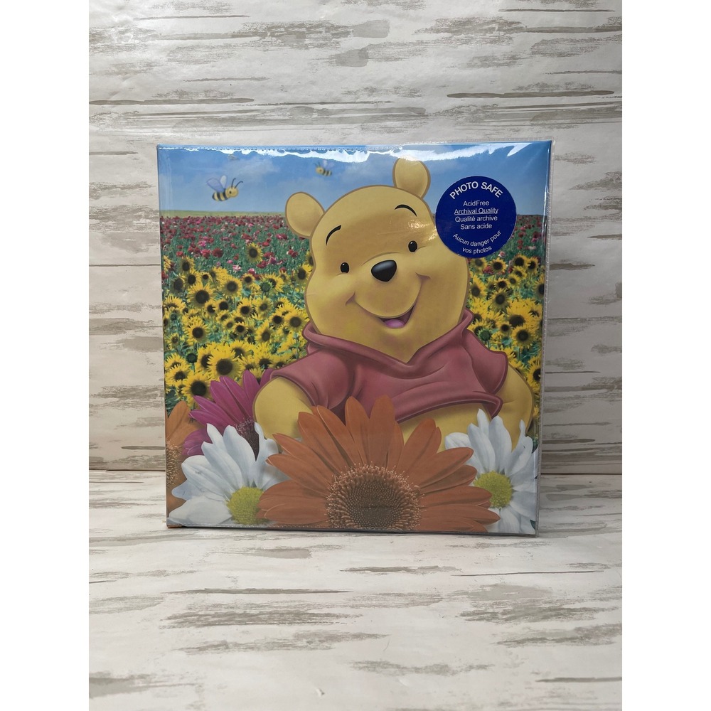 VTG 2006 Disney Winnie the Pooh Photo Album - Scrapbook Sunflowers Bees